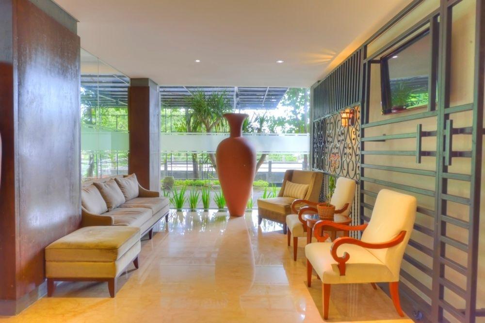 โอ็ค ทรี เอมเมอรัลด์ เซอมารัง โฮเต็ล แมเนจ บาย แอสคอต ลิมิเต็ด Hotel ภายนอก รูปภาพ